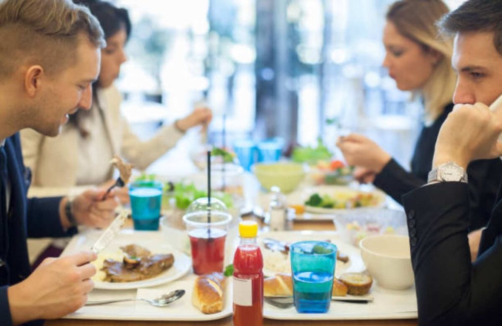 Where May Food Workers Eat During Breaks at Work?