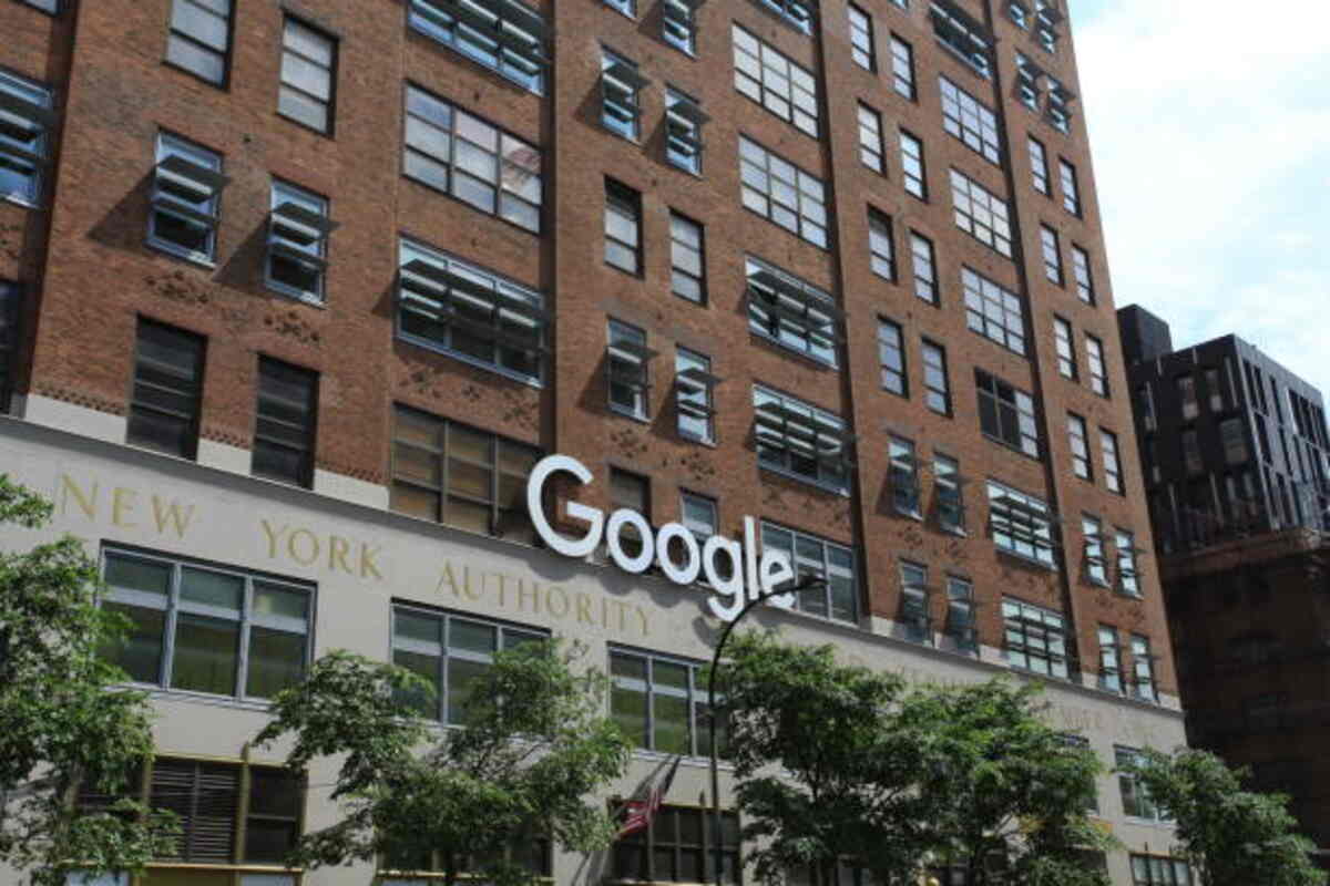 Google kaa Phlaa Naam is an American Technology Company