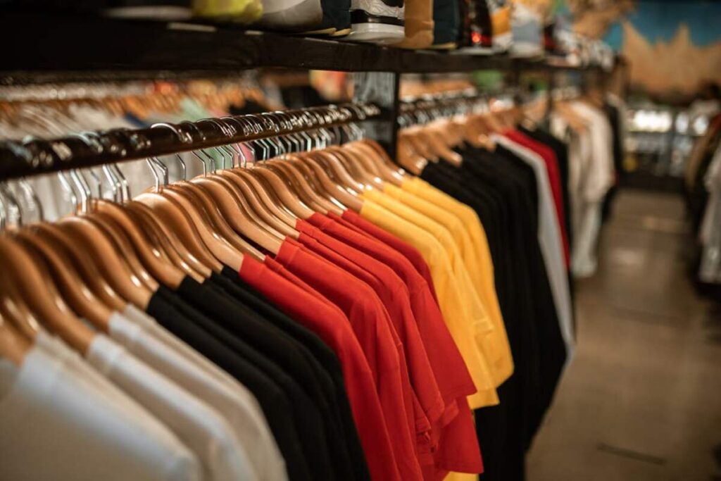 T-Shirt Store