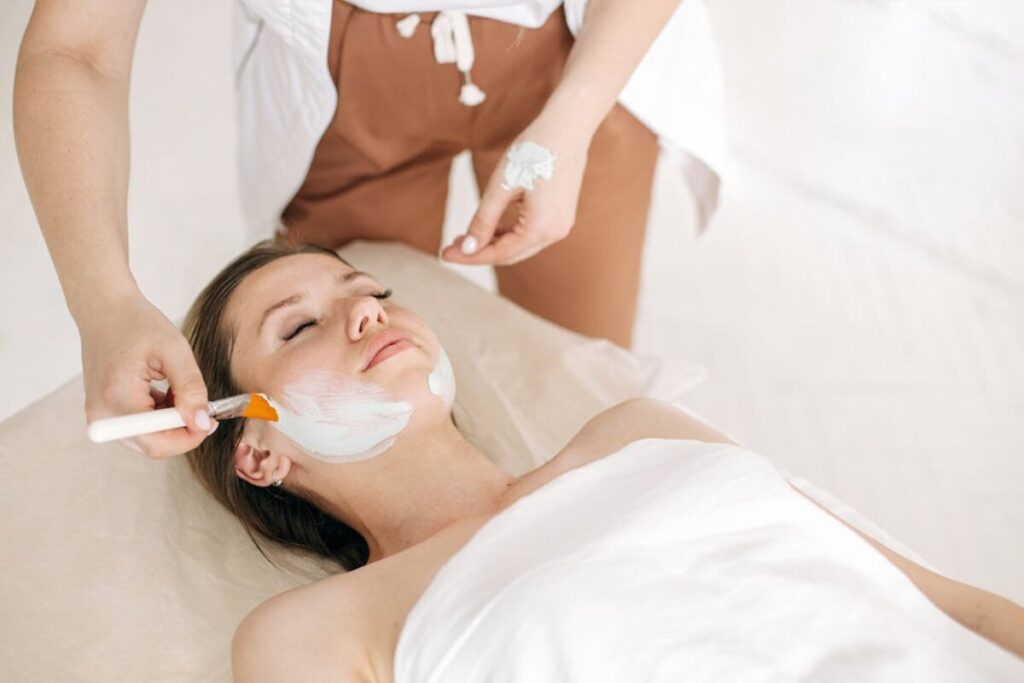Angelicatlol Facial