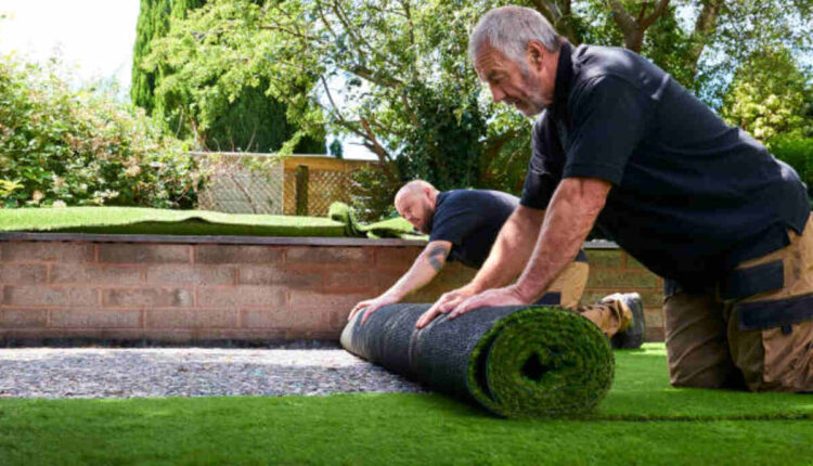 How to pick the Right Artificial Grass