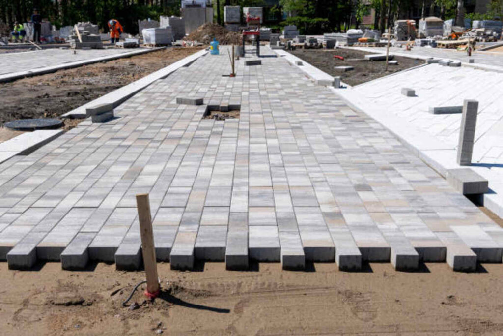 Choosing the Right Asphalt Contractor in Berkeley