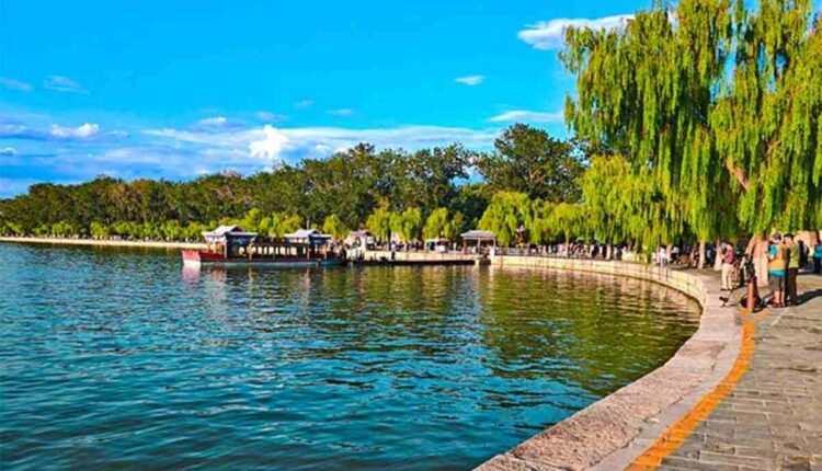 Explore China's cities