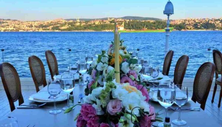 bosphorus dinner cruises
